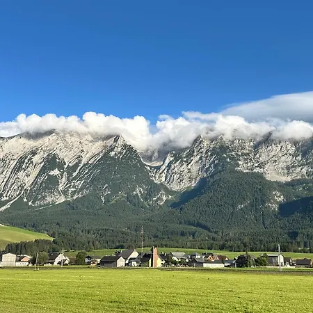 Alpenzeit Loft Mit Balkon Und Grimmingblick Apartment Bad Mitterndorf