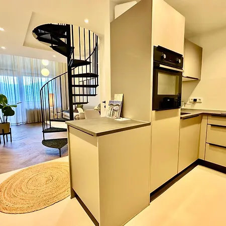 Alpenzeit Loft Mit Balkon Und Grimmingblick *